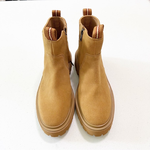 Madewell The Henry Lugsole Boots Suede - Picture 5 of 11